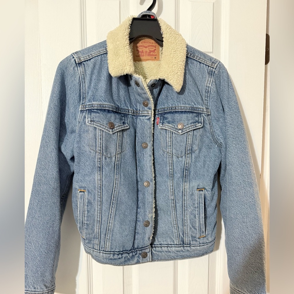 Levi’s Sherpa trucker jacket